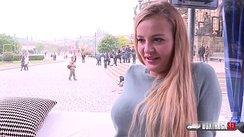 Doar Porno Pule Mari Ce Intra Puternic In Grasute