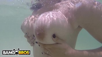 Porno Fete Bune Tari Xxx Ii Da Pula La Munte Xxl